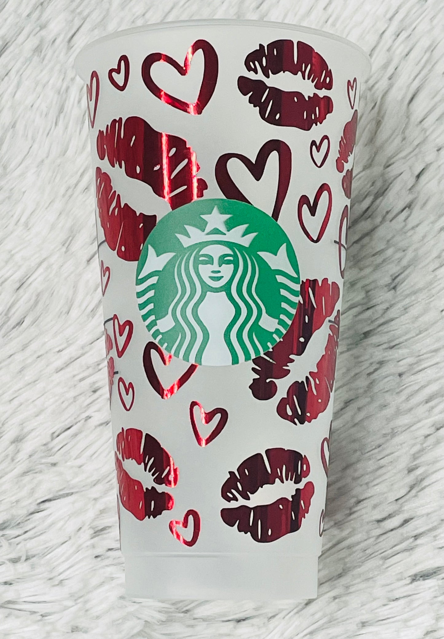 Reusable Cold Cup | 24 oz | Kisses & Hearts